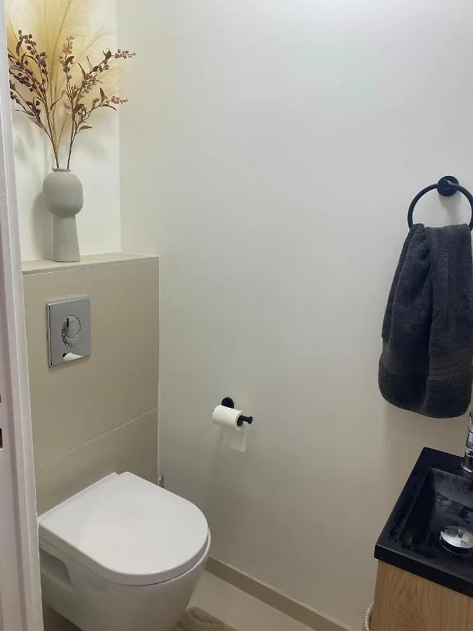 Elegant Apartment Close To Croisette And Palais De Festival With Garage Cannes 0*,  France